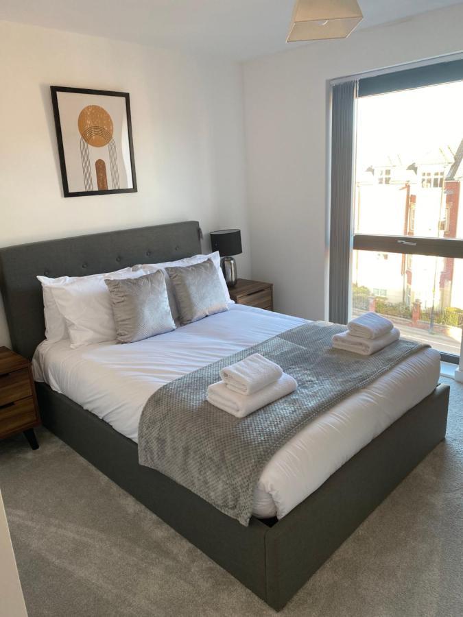Luxurious 2 bed apartment York Extérieur photo