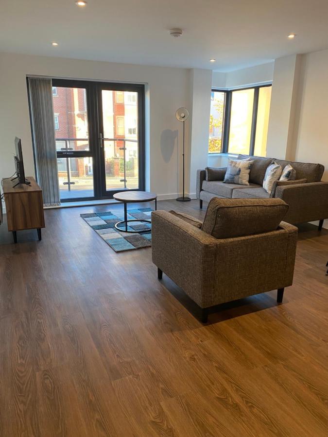 Luxurious 2 bed apartment York Extérieur photo